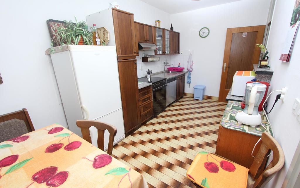 Apartment Vesna Rovinj Bagian luar foto