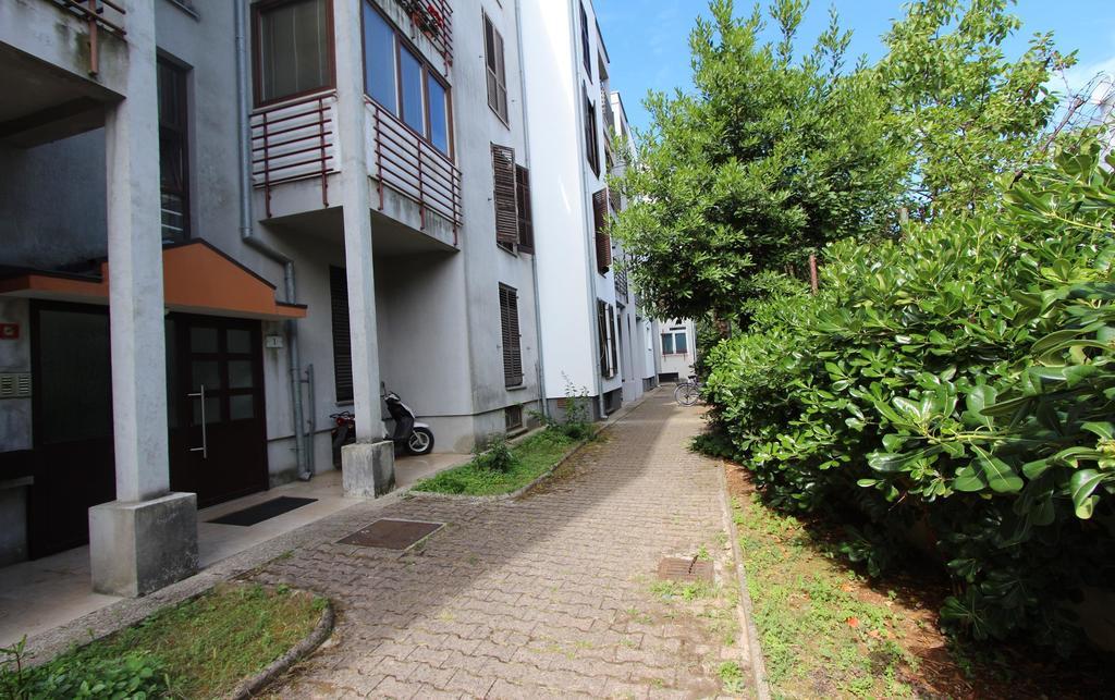 Apartment Vesna Rovinj Bagian luar foto